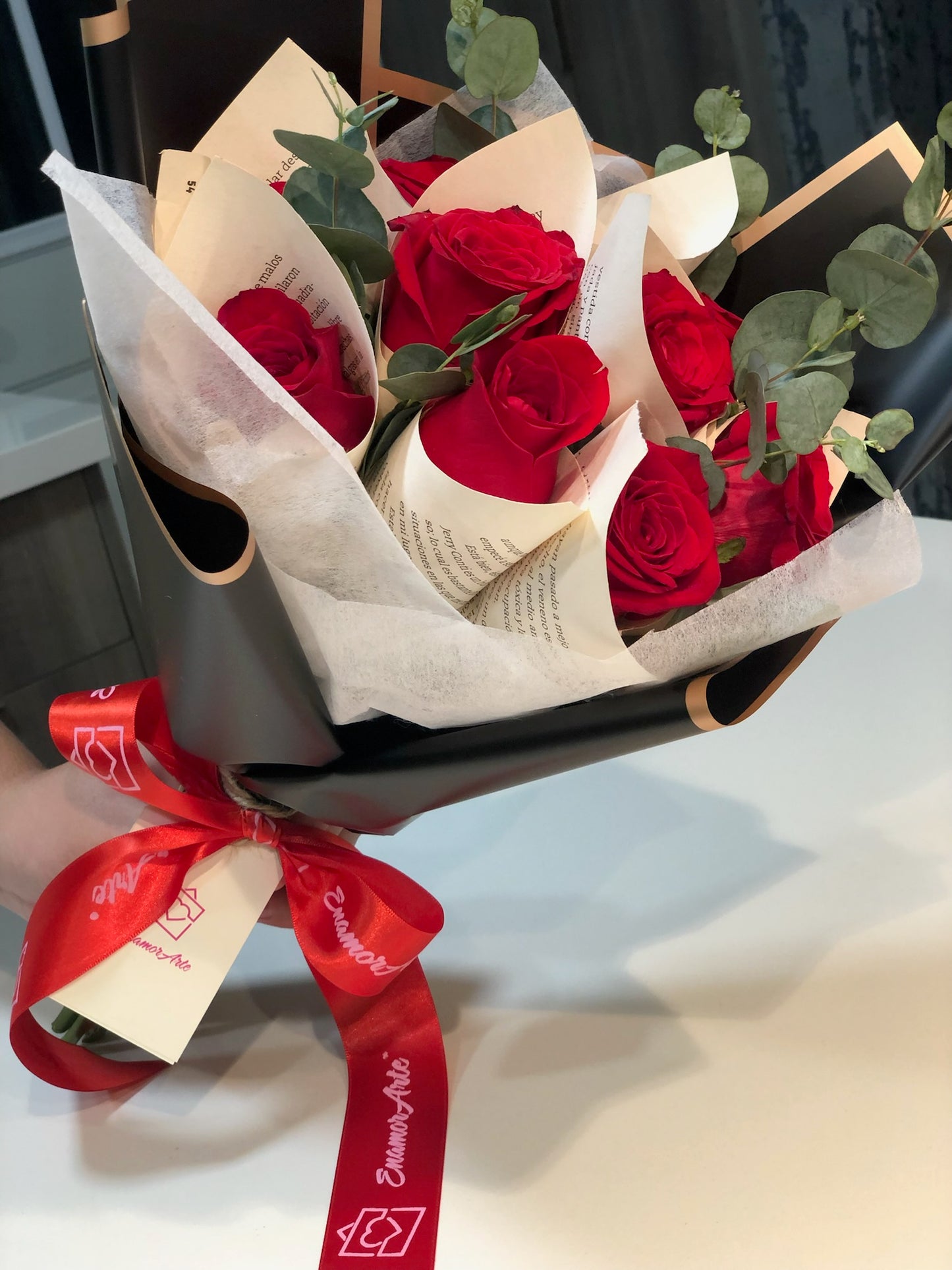 Ramo vintage 12 rosas rojas