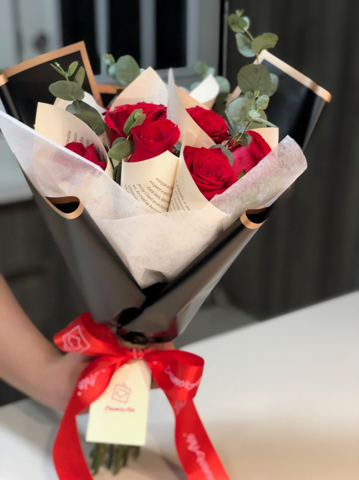 Ramo vintage 12 rosas rojas