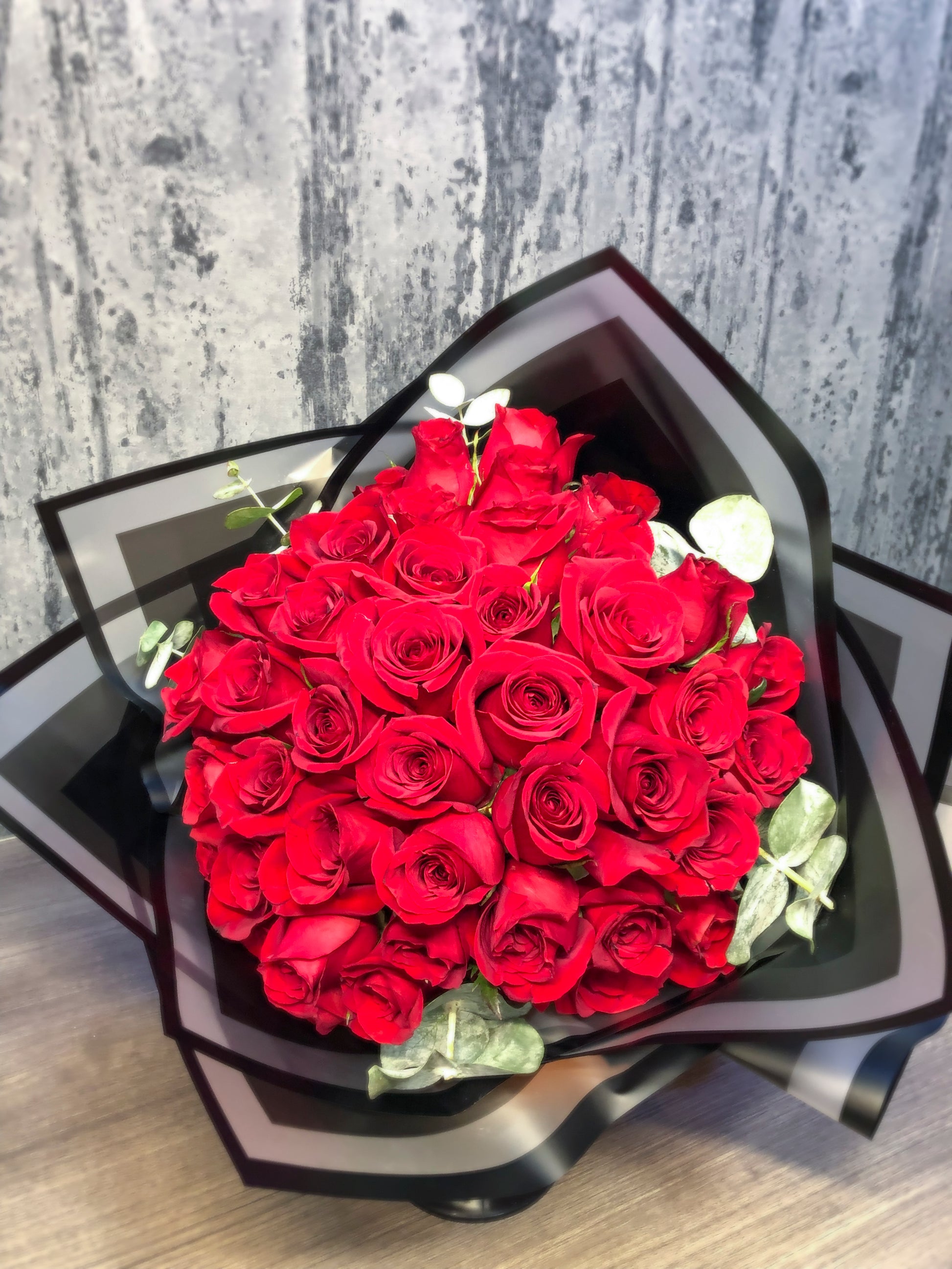 Bouquet de 48 rosas rojas – enamorarte-mty